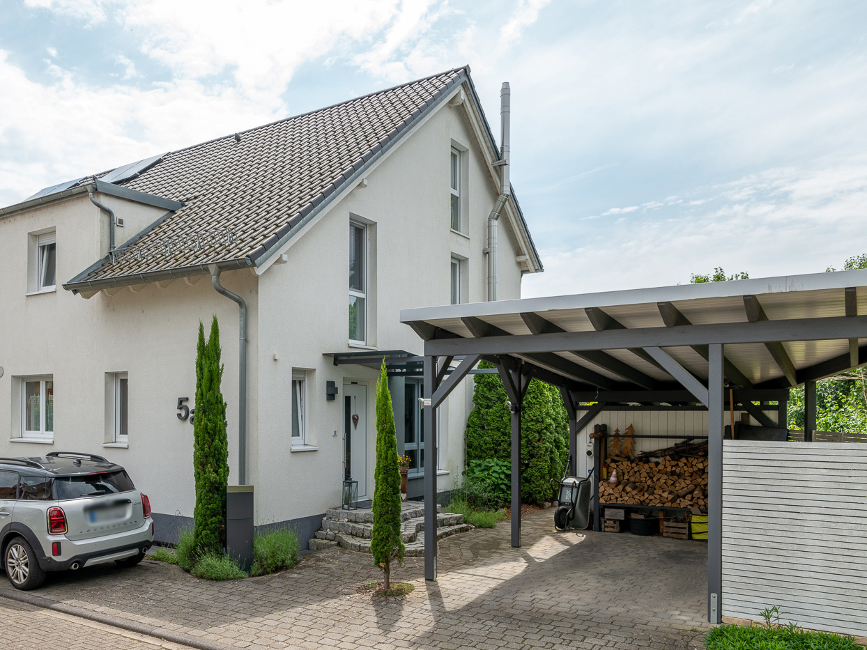 GrabenNeudorf Doppelhaushälfte mit tollem Garten Pfisterer & Gerber