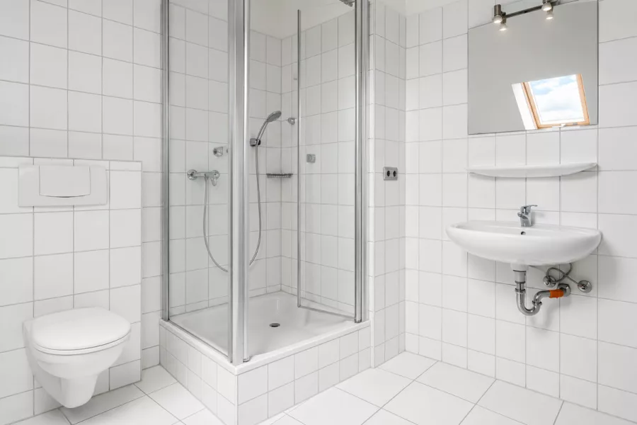 Badezimmer im DG