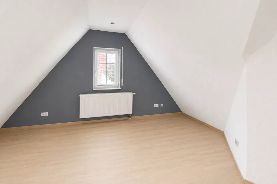 Schlafzimmer DG