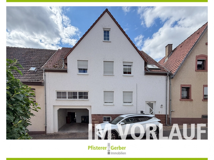 Attraktives Zweifamilienhaus in Waibstadt mit zusätzlichem Ausbaupotenzial, 74915 Waibstadt, Mehrfamilienhaus