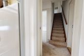 Günstiges Wohnhaus mit Sanierungsbedarf - Machen Sie es zu Ihrem Wohnglück! - Treppe