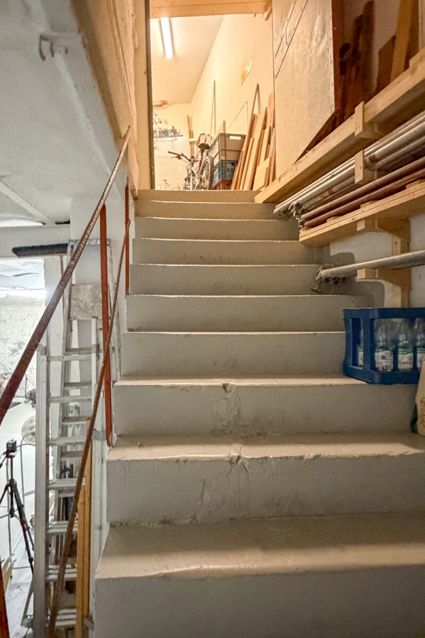 Treppe UG/EG Hinterhaus