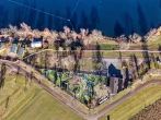 Luftaufnahme - Gaststättenbetrieb mit Minigolfanlage auf ca. 1920 m² großem Pachtgrundstück am St. Leoner See