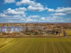 Luftaufnahme - Gaststättenbetrieb mit Minigolfanlage auf ca. 1920 m² großem Pachtgrundstück am St. Leoner See