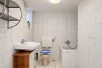 Badezimmer mit Badewannne