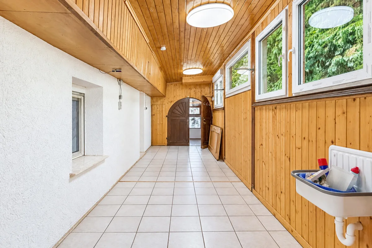 überdachte Terrasse