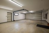 Garage 1 - Bezugsfertiges Designerhaus: Hochwertig, effizient, unverwechselbar