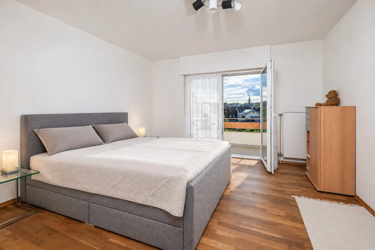 Einrichtungsbsp. Schlafzimmer Nr. 1 OG