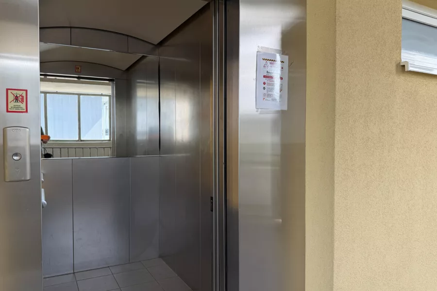 Fahrstuhl