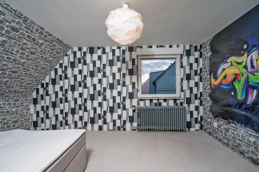 Charaktervolles Haus mit besonderem Flair – liebevoll gepflegt & bereit für eine neue Familie - Kinderzimmer (78479)