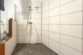 Dusche Hinterhaus