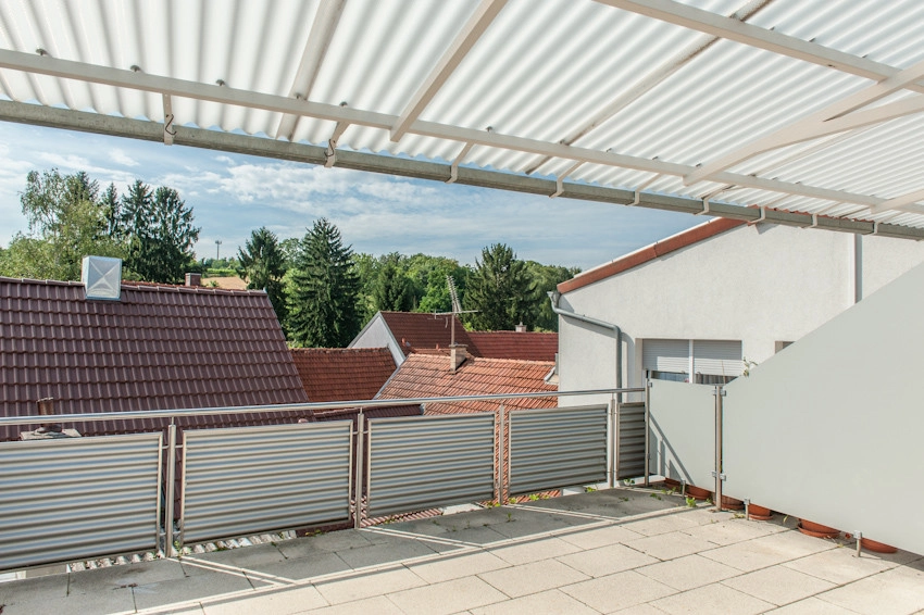 685 m² Vermietungsfläche: Zwei Wohn- und Geschäftshäuser mit über 7% Rendite - Terrasse OG (80231)