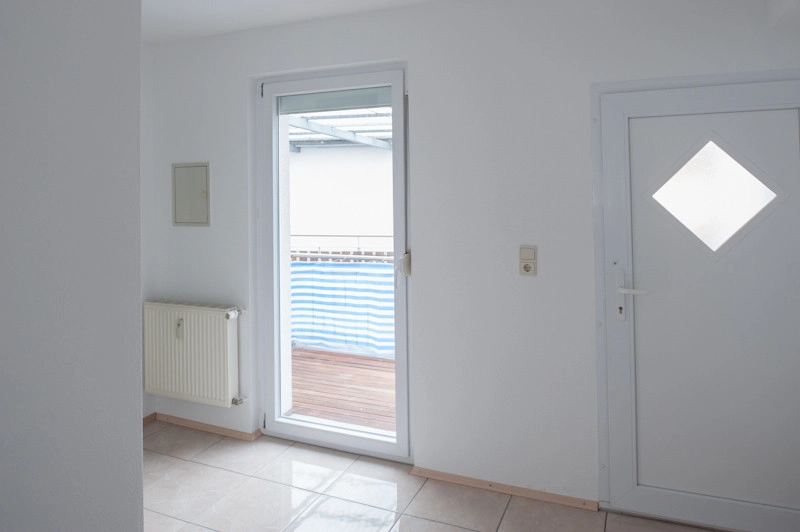 685 m² Vermietungsfläche: Zwei Wohn- und Geschäftshäuser mit über 7% Rendite - 2 ZKB (80244)