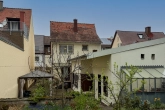 Rückansicht - Ein Stück Geschichte zu Verkaufen: Omas Häuschen am Fuße des Michaelsberges